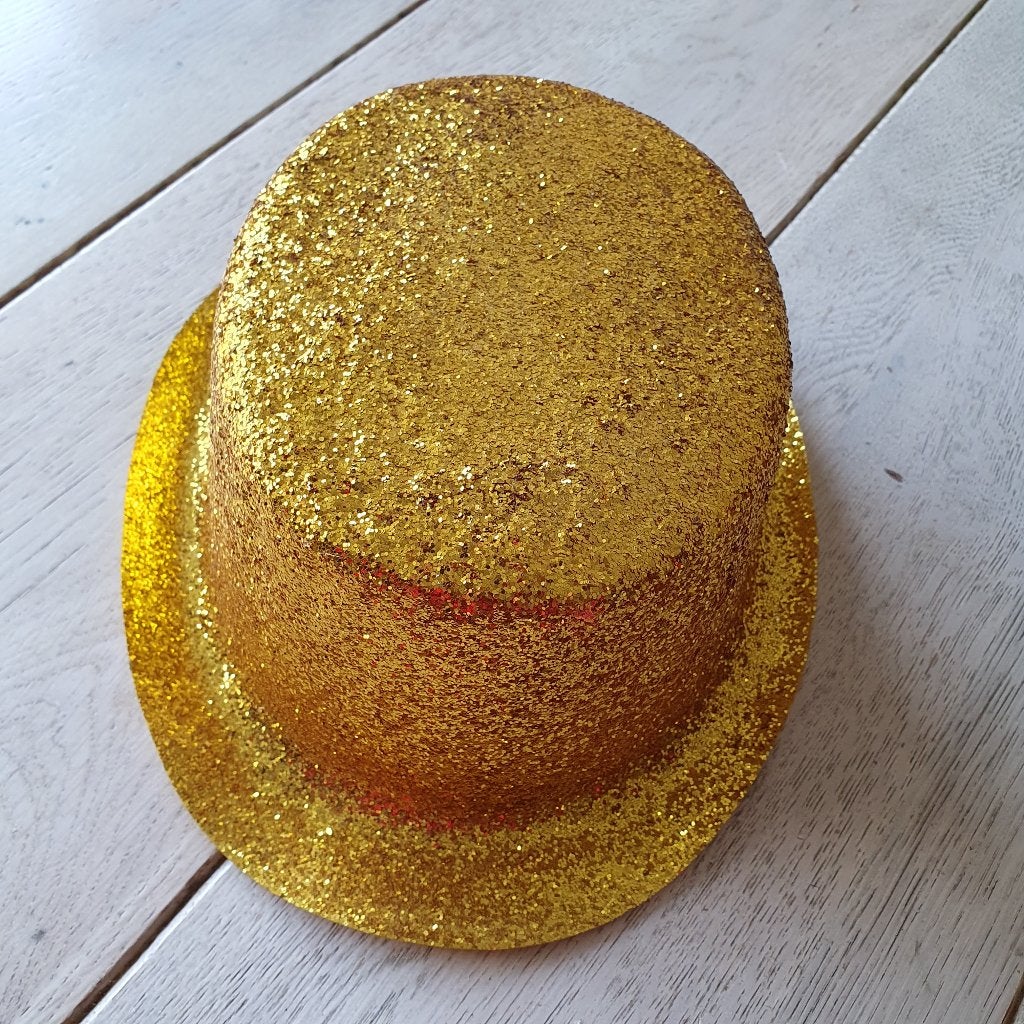 gouden hoedje, Ophalen of Verzenden, Gedragen, One size fits all, Hoed