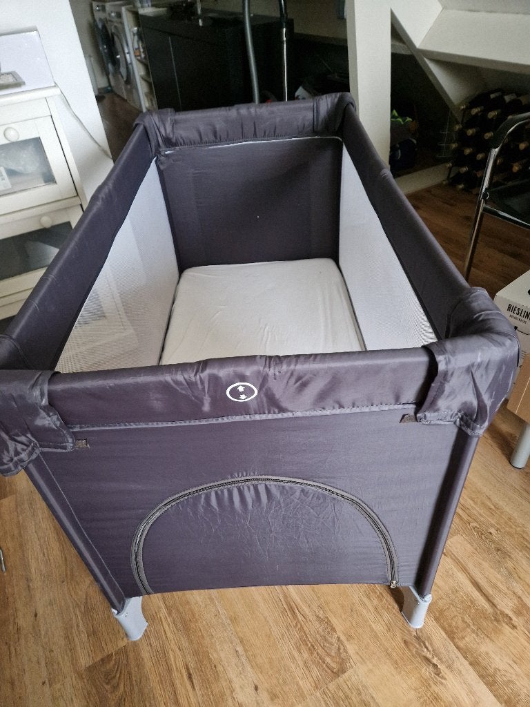 Campingbedje, Ophalen, Gebruikt, Reisbedje