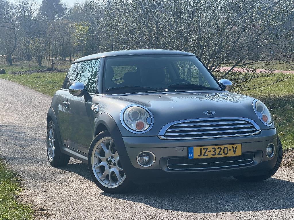 MINI Cooper Autom. | Leer | Dealer-onderhouden | Nette staat, Auto's, Mini, 15 km/l, Zwart, 4 cilinders, 4 stoelen