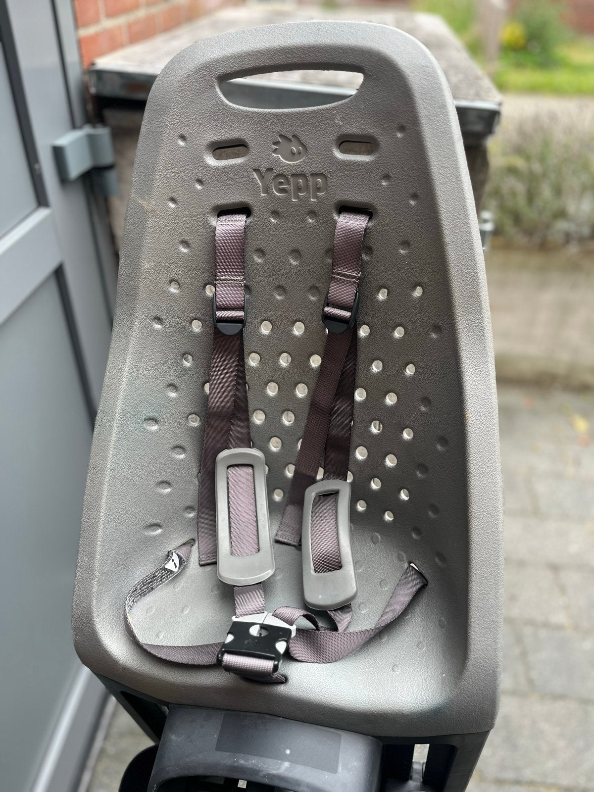 Yepp Achterzitje voor fiets - Grijs, Ophalen, Achterzitje, 9 t/m 36 kg, Gebruikt