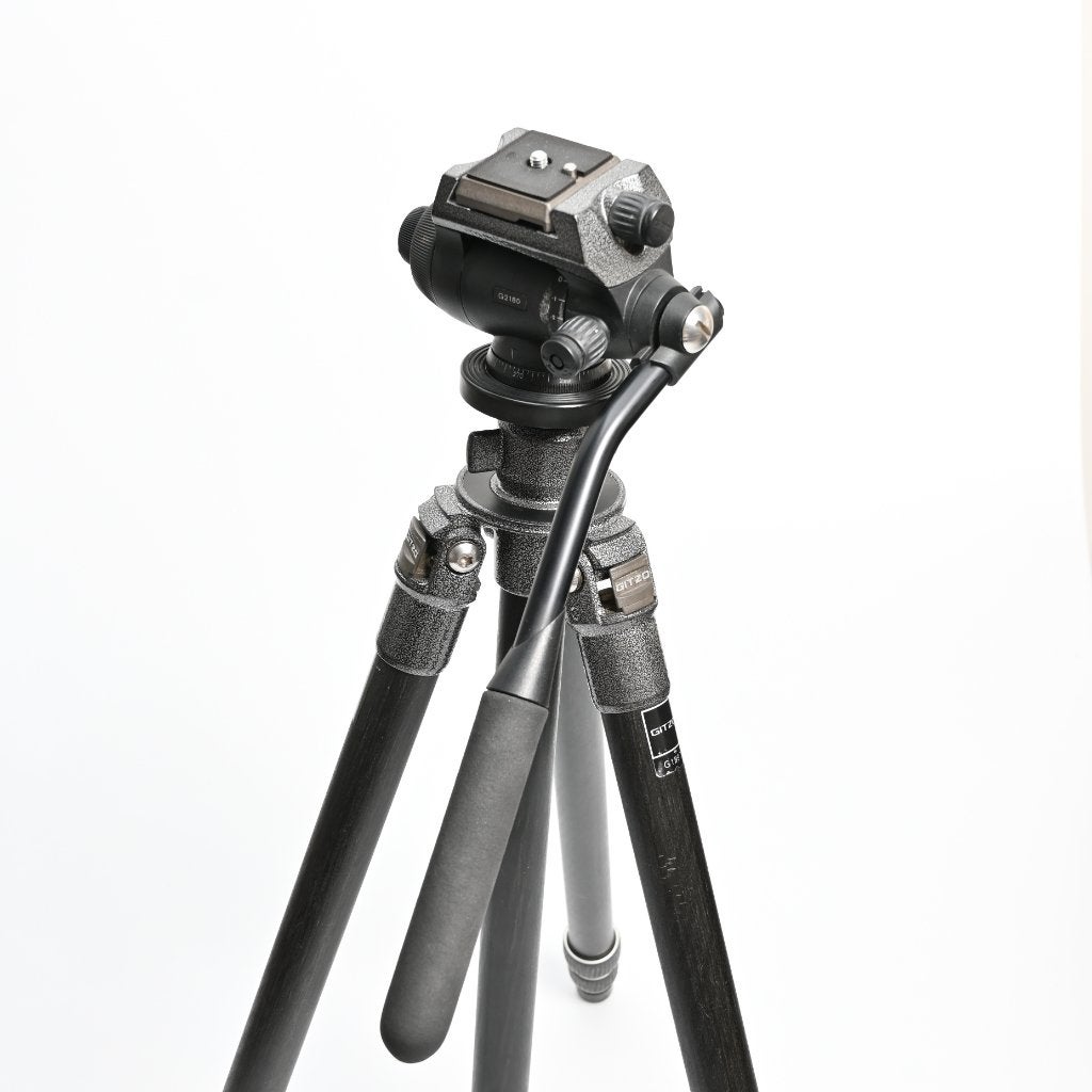 GITZO G1297 Statief + Video Head, 150 tot 175 cm, Gitzo, Inklapbaar, Gebruikt
