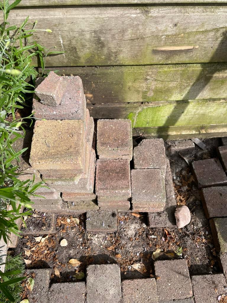 110 Klinkers afmeting 10x10cm klinkers voor tuin of pad, Tuin en Terras, Tegels en Klinkers, Ophalen, Gebruikt, Klinkers, Minder dan 5 m²