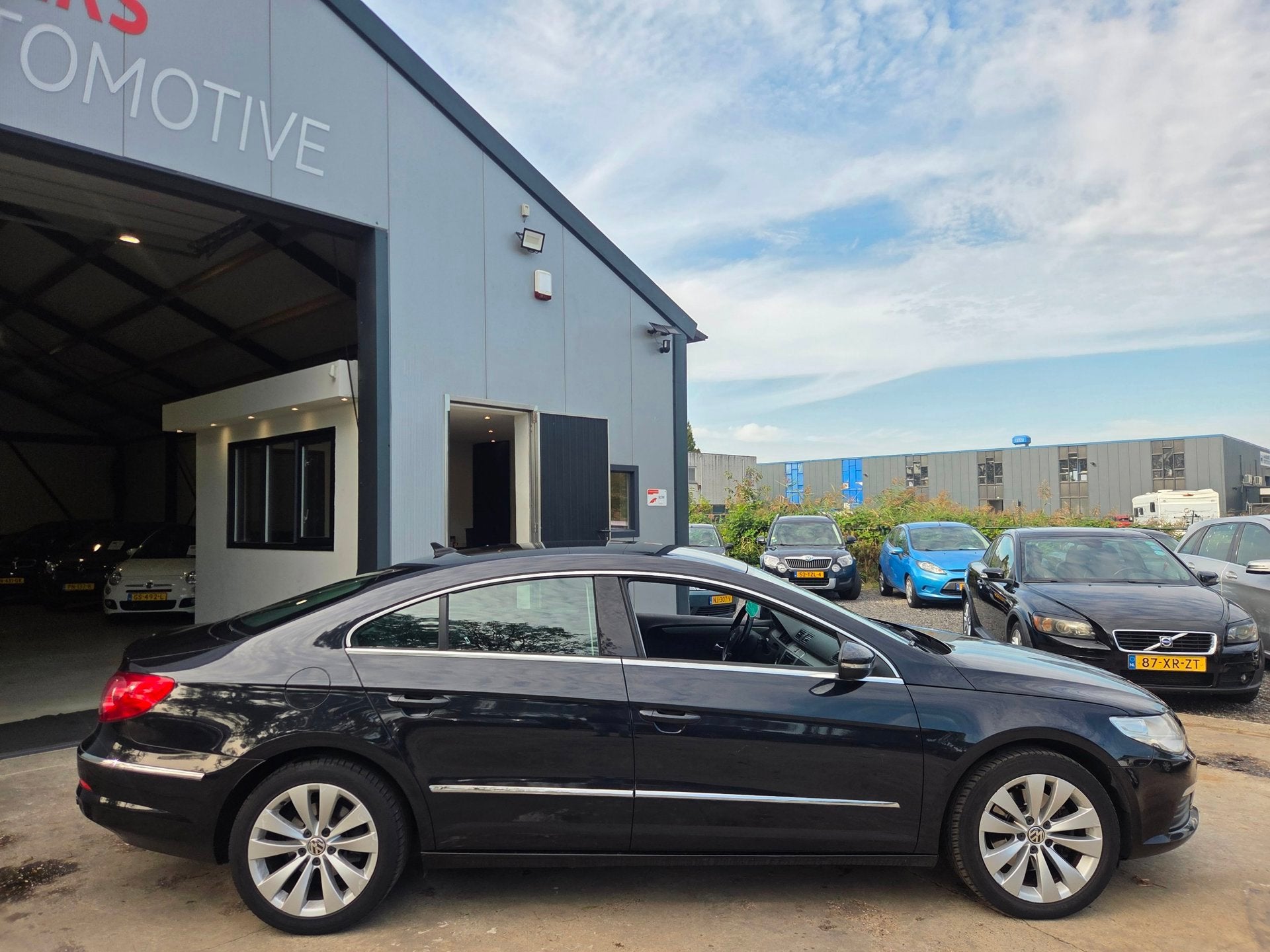 Volkswagen Passat CC 1.8 TSI 4p., Stof, Zwart, 4 cilinders, 4 stoelen