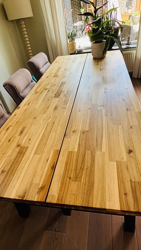 Trendy eettafel, Huis en Inrichting, Tafels | Eettafels, Ophalen, 100 tot 150 cm, 200 cm of meer, Zo goed als nieuw