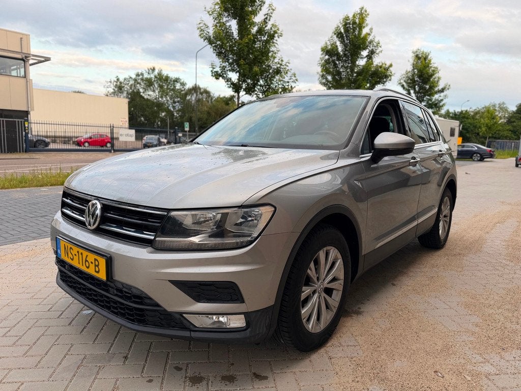 Volkswagen Tiguan 2.0 TDI Business (bj 2017) ACC/NAVI/ECC/6-, Stof, Euro 6, 4 cilinders, 116 pk