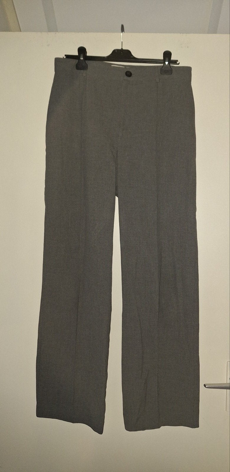 Grijze broek Pull&Bear maat XL,valt als maat 40/42, Maat 42/44 (L), Ophalen of Verzenden, Zo goed als nieuw, Pull & Bear