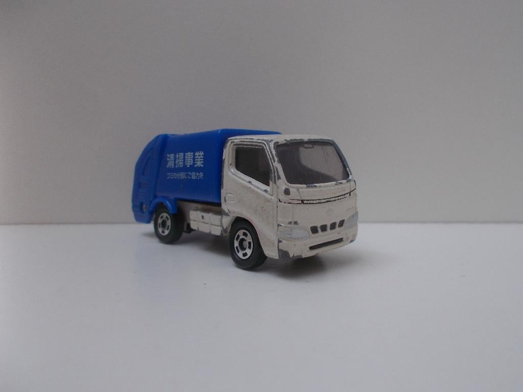 6474 Toyota Dyna Vuilniswagen Tomica Tomy No 45, Ophalen of Verzenden, Gebruikt, Bus of Vrachtwagen