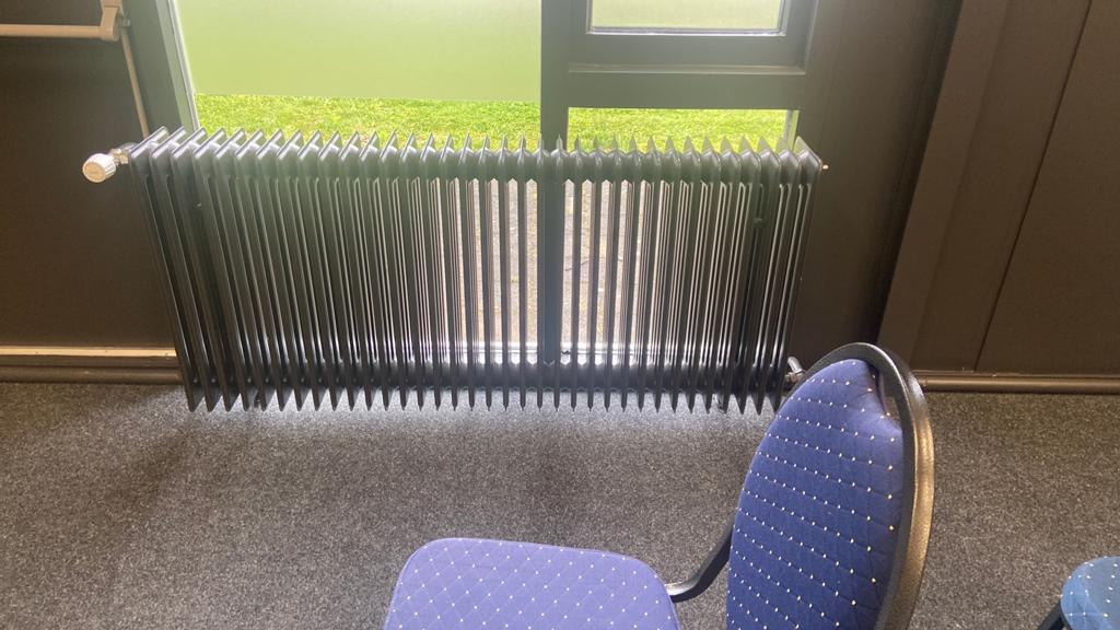 2 radiators vintage 158x23x70, Doe-het-zelf en Verbouw, Verwarming en Radiatoren, Ophalen, Zo goed als nieuw, Radiator, 30 tot 80 cm