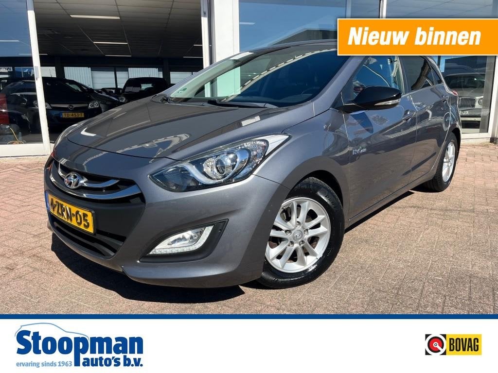 Hyundai I30 1.6 GDI Go! Clima Cruise Navi Bluetooth, Auto's, Hyundai, Voorwielaandrijving, Euro 5, 135 pk, Gebruikt