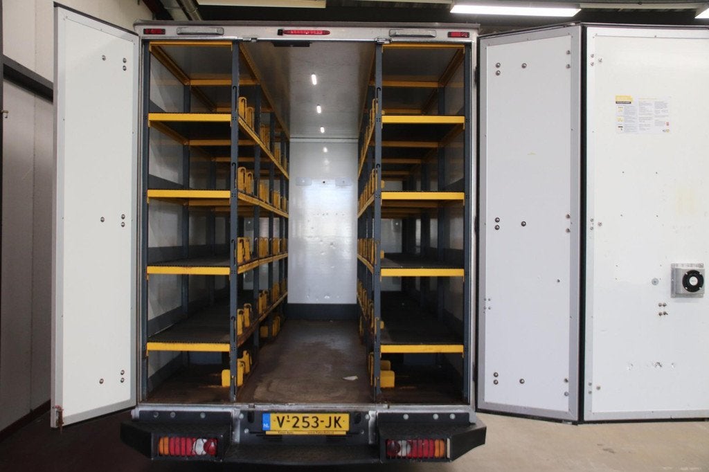 Renault Master 2.3 dCi 170PK AUTOMAAT LOWLINER VERKOOPWAGEN, Stof, Gebruikt, Euro 6, 4 cilinders