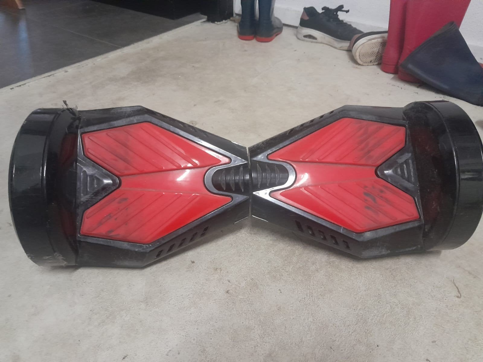 Hoverboard - Zwart/Rood - Gebruikt, Ophalen, Gebruikt, Overige typen, Onbekend