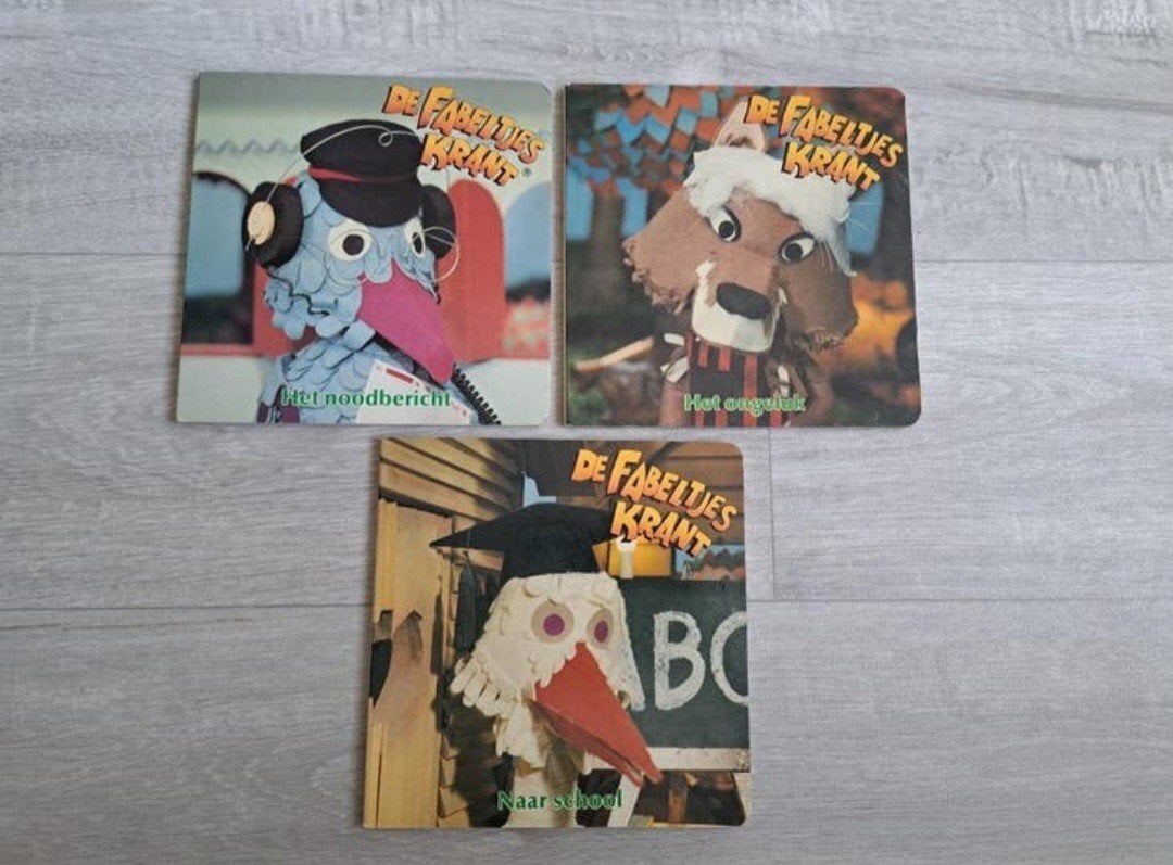 3 Boekjes De Fabeltjeskrant prijs per stuk, Ophalen of Verzenden, Gelezen, Fictie algemeen