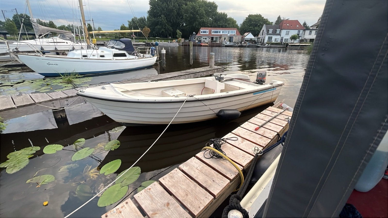 cresent, Ophalen, Benzine, Buitenboordmotor