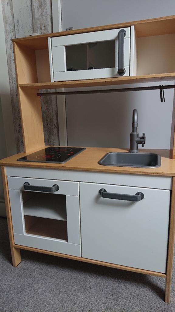 Ikea keukentje, Ophalen, Zo goed als nieuw, Hout, Speelkeuken