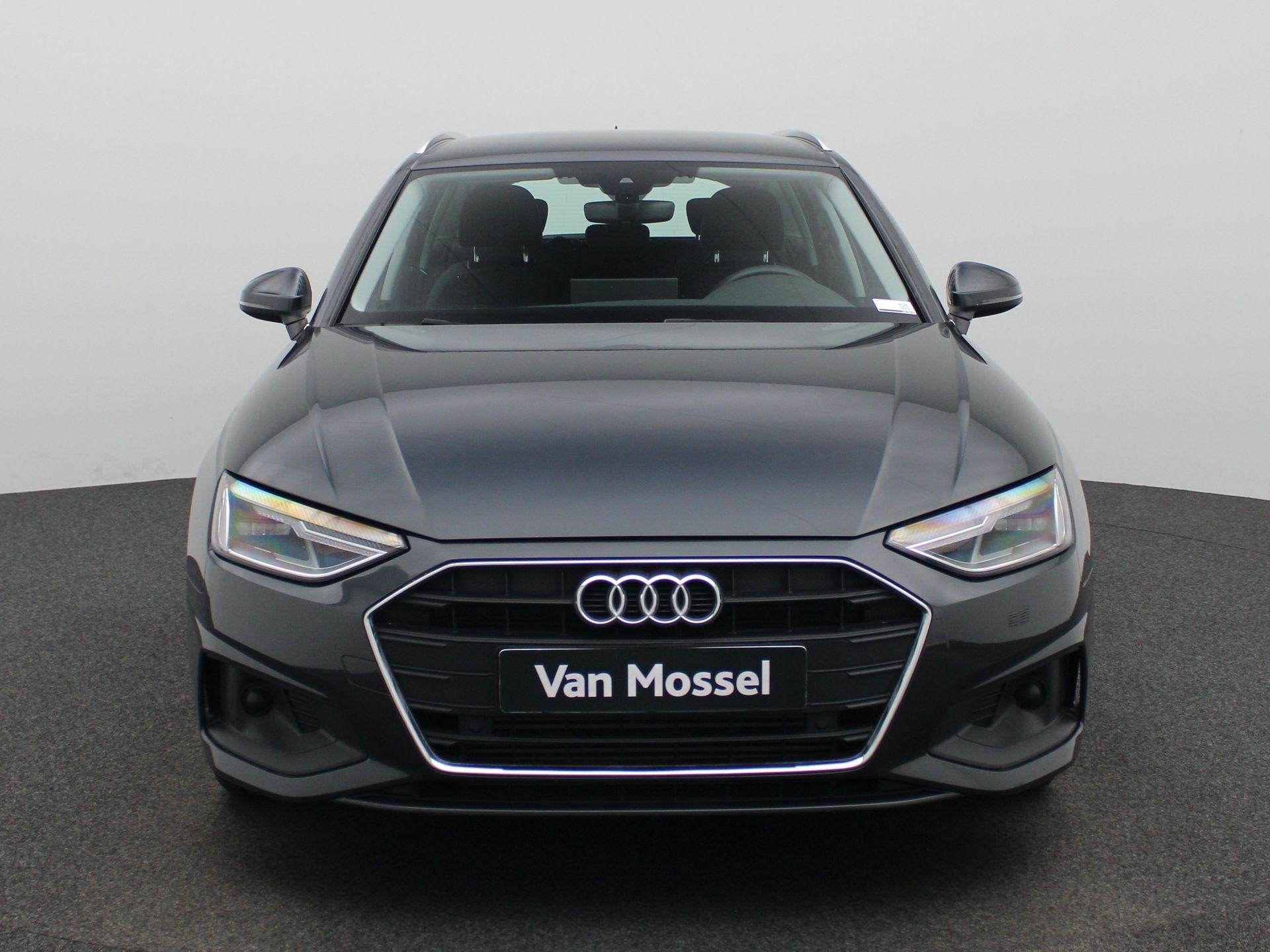 Audi A4 Limousine 35 TFSI Business Edition | ACC | Keyless |, Auto's, 12 maanden, Stof, Gebruikt, 4 cilinders
