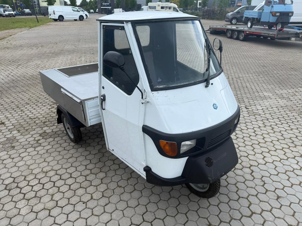 Piaggio Vespa APE Foodtruck te huur of te koop, Fietsen en Brommers, Scooters | Piaggio, Ophalen, Nieuw, Benzine, Overige modellen