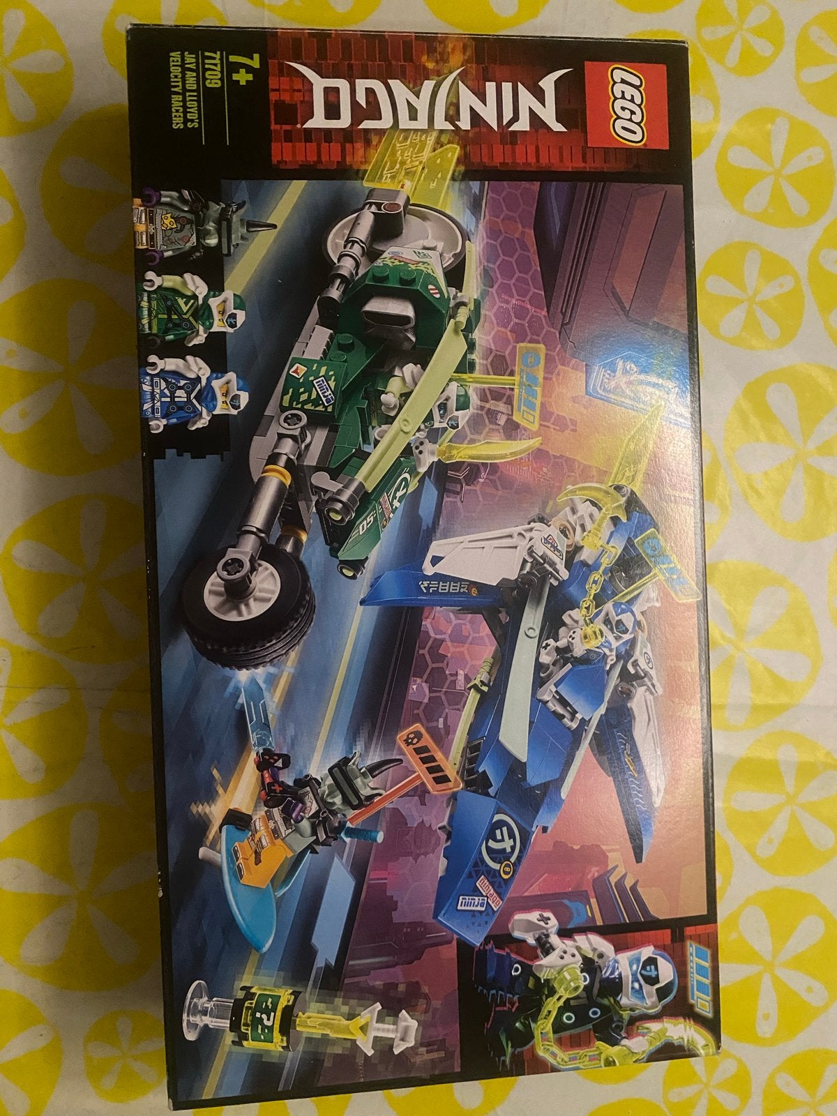 LEGO Ninjago 71709: Jay & Lloyd's Racers, Lego, Ophalen of Verzenden, Zo goed als nieuw, Compleet