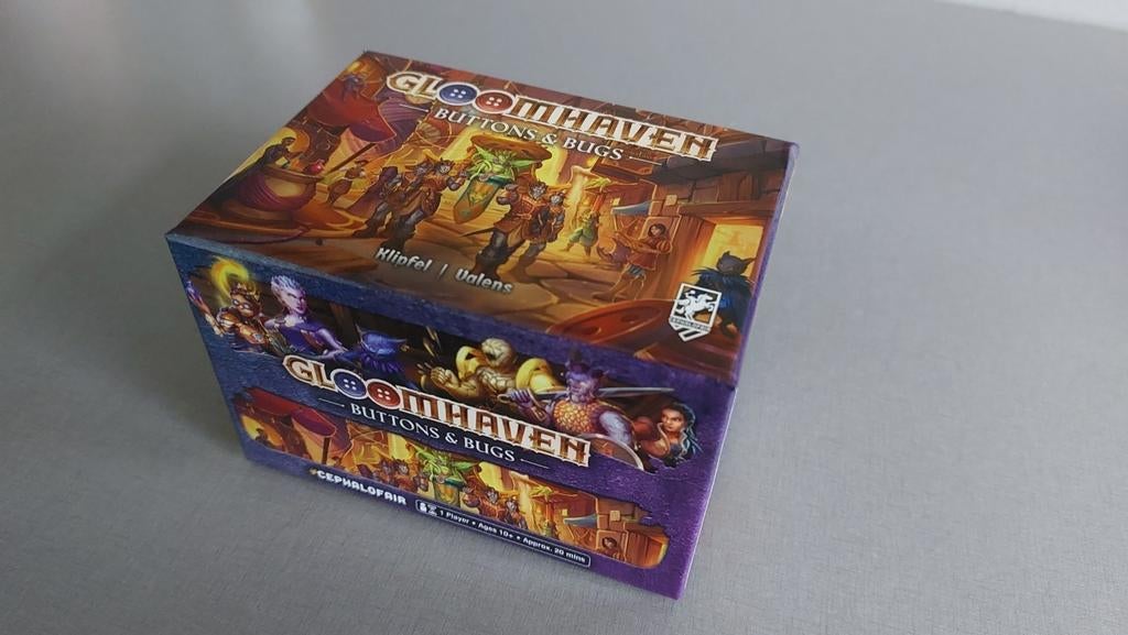 Gloomhaven Buttons and bugs, Ophalen of Verzenden, Zo goed als nieuw