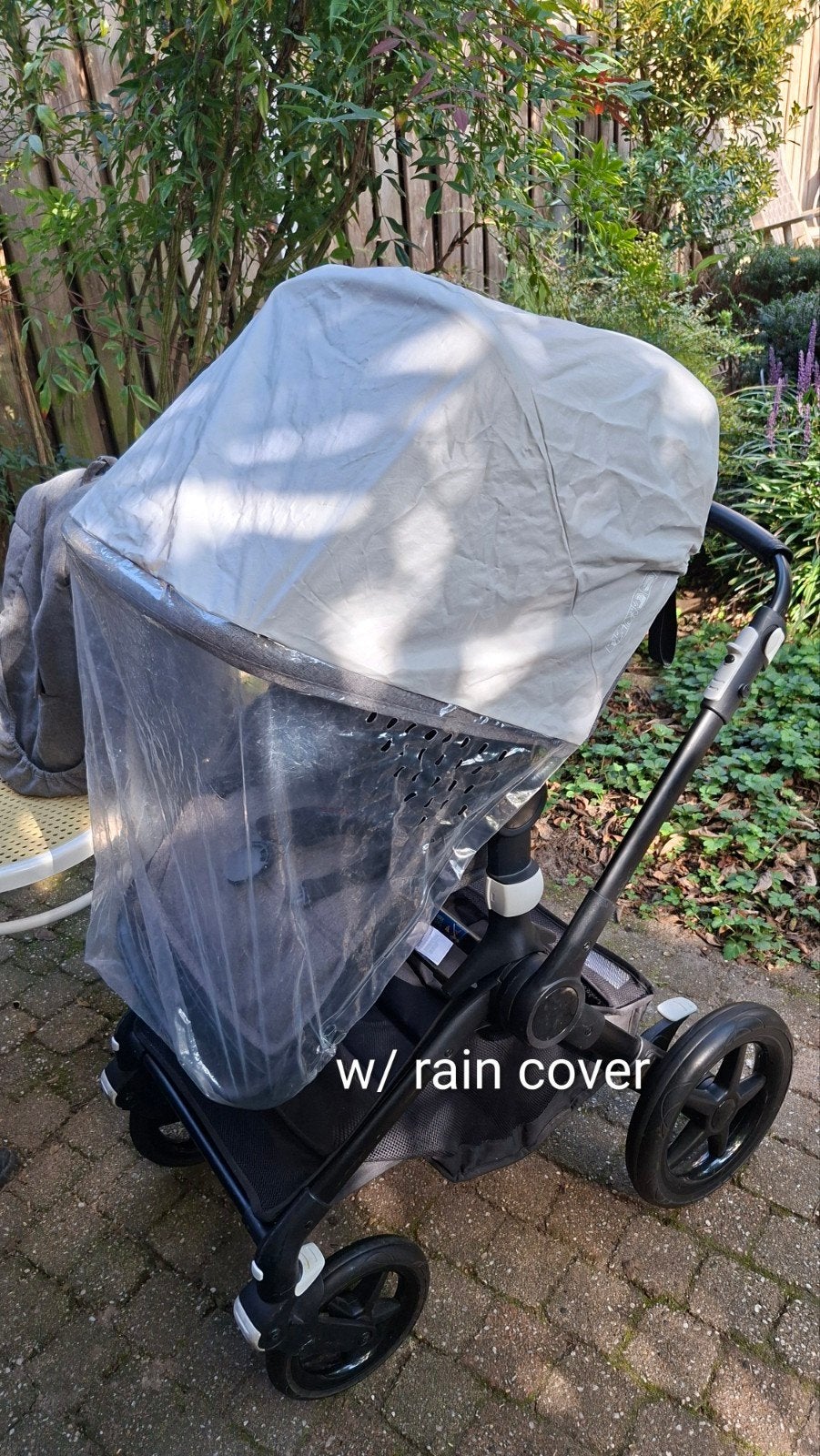 Foto 5 van Bugaboo Fox 3 en: Winterhoes, Zomerkap, Parasol, regenhoes