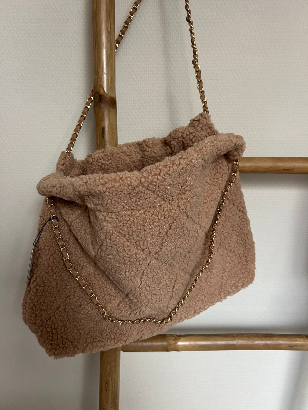 Nieuwe Teddy Tas Beige met Gouden Ketting, Sieraden, Tassen en Uiterlijk, Ophalen of Verzenden, Nieuw, Beige, Schoudertasje