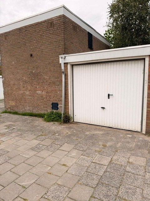 Garage box te huur Vlaschaard Amstelveen, Noord-Holland