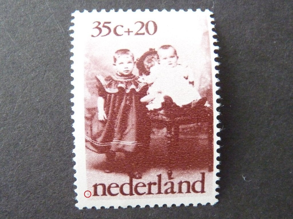 plaatfout 1060 , postfris., Postzegels en Munten, Ophalen of Verzenden, Na 1940, Postfris