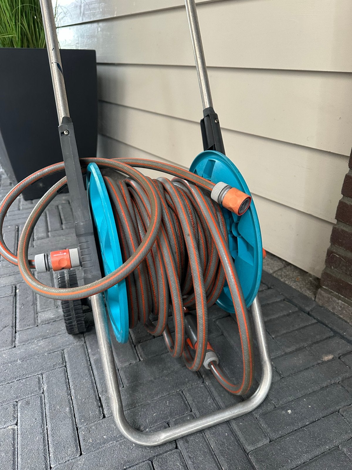Gardena Tuinslanghaspel met slang, Tuin en Terras, Ophalen, Gebruikt, Tuinslanghaspel