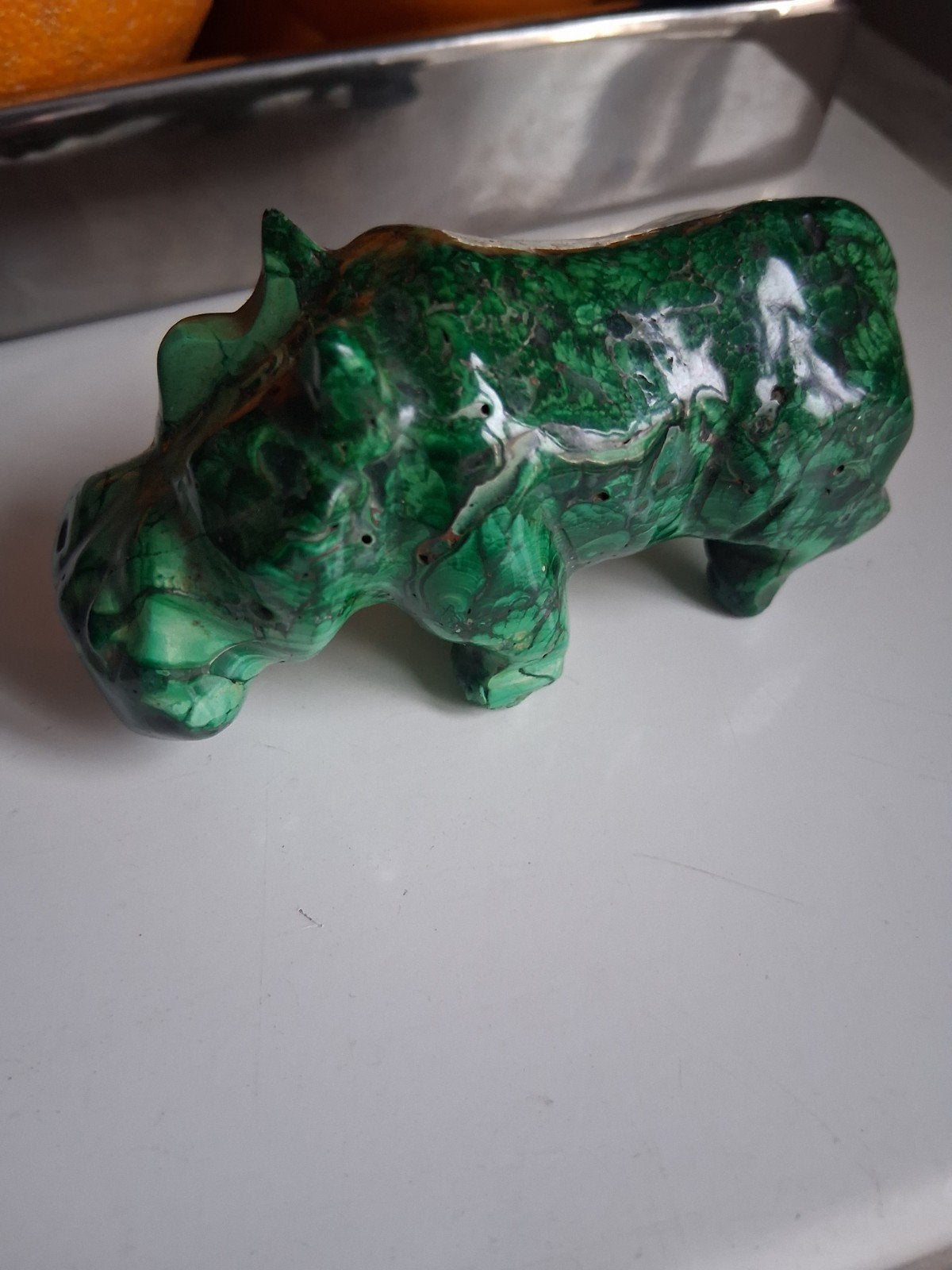 Malachiet neushoorn beeldje - Uniek en decoratief, Ophalen of Verzenden, Zo goed als nieuw, Dier