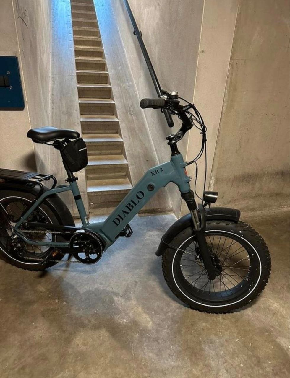 Diablo XR2 Elektrische Fatbike 7 Speed Dark Blue