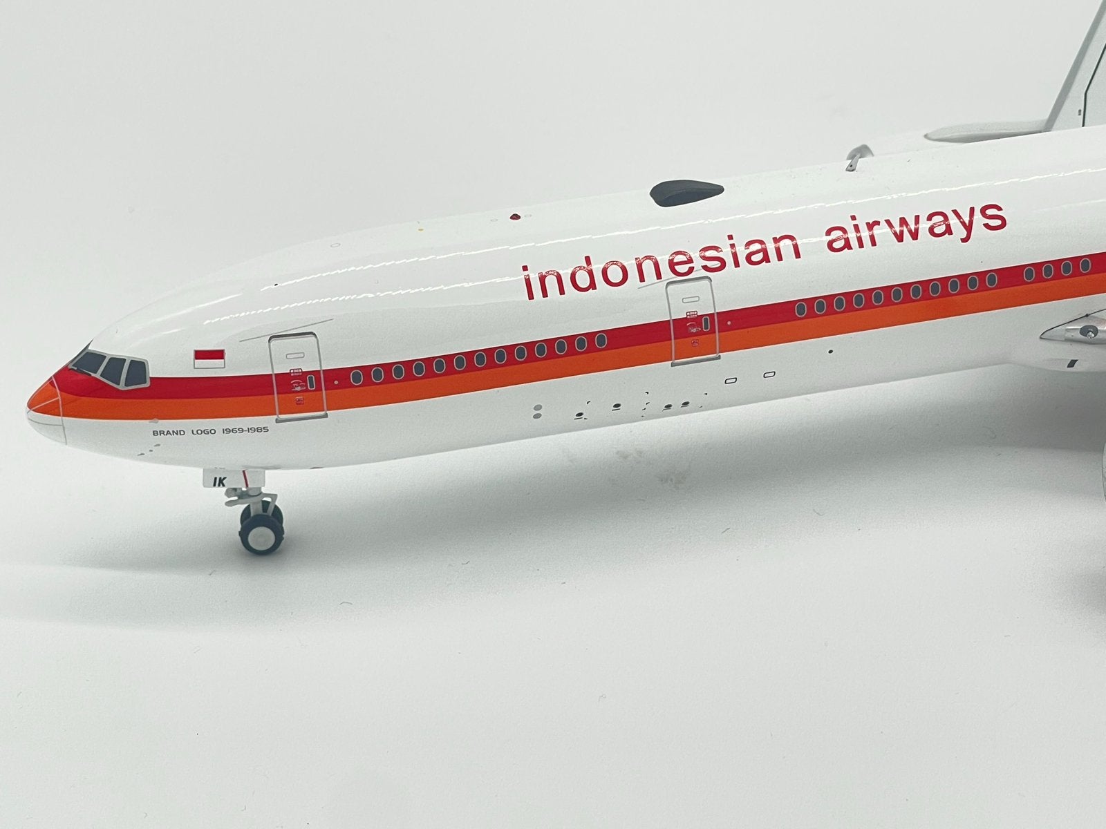 Garuda Indonesia Boeing 777-300 Inflight 1:200 PK-GIK, Schaalmodel, ,, Nieuw, Ophalen of Verzenden