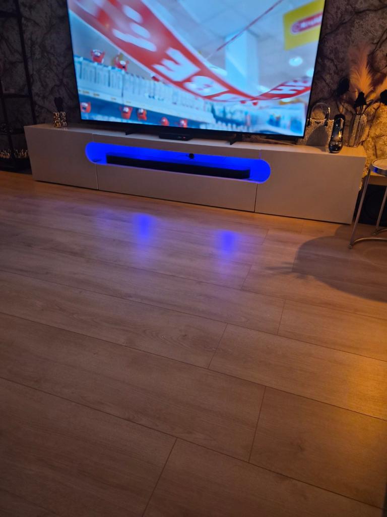 Tv kast  wit hooglans  met verlichting kan diverse kleuren, Ophalen of Verzenden, Zo goed als nieuw, 200 cm of meer, Minder dan 100 cm
