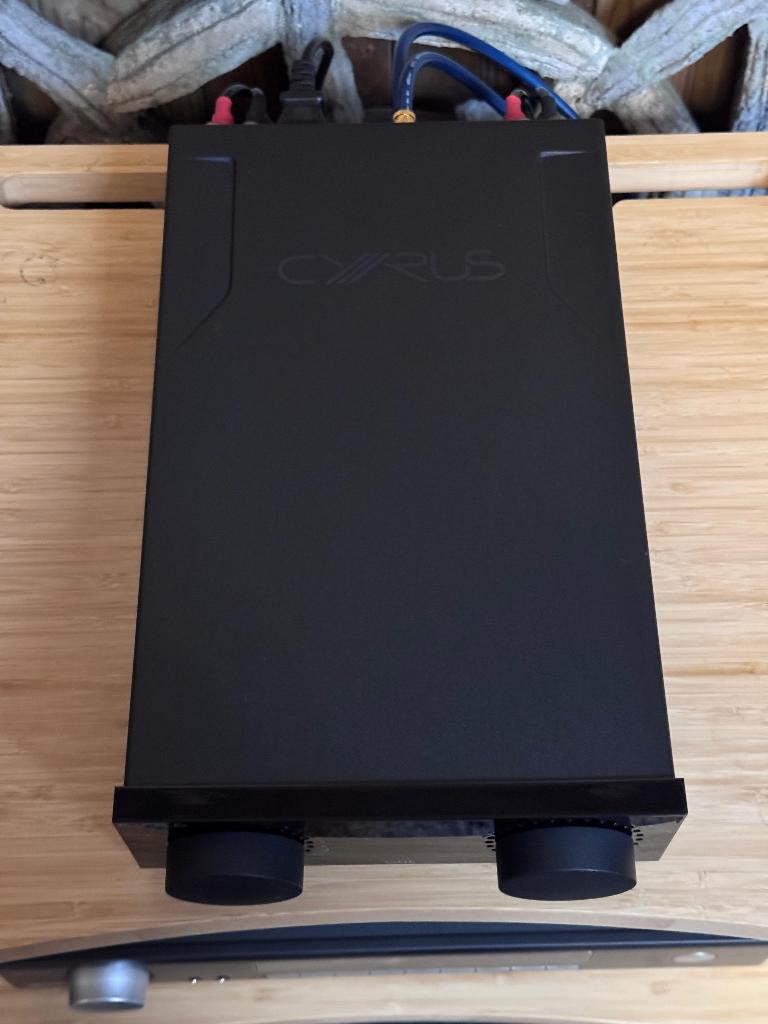 Cyrus One HD, Gebruikt, 120 watt of meer, Stereo, Ophalen