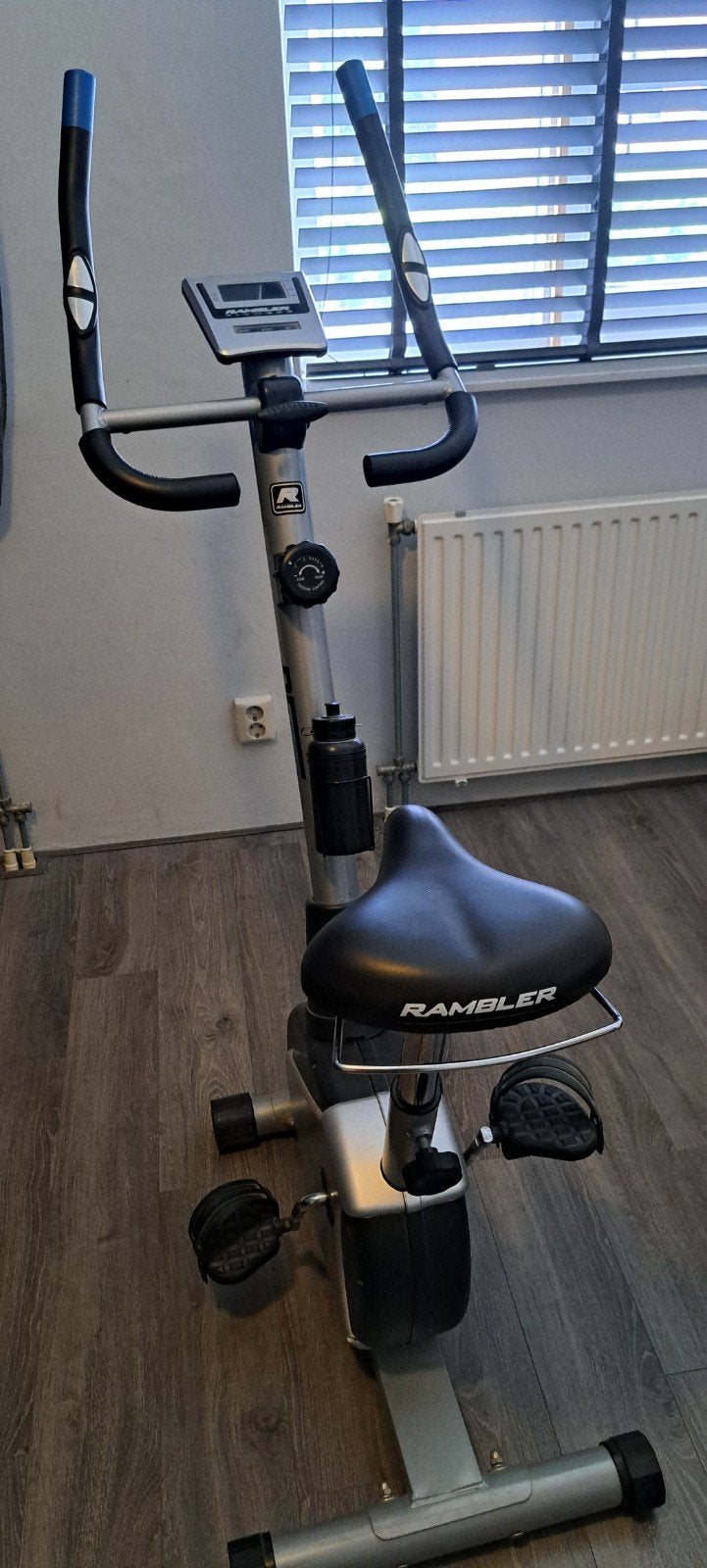 Rambler Fitness Hometrainer RF-802, Ophalen, Zo goed als nieuw, Metaal, Benen