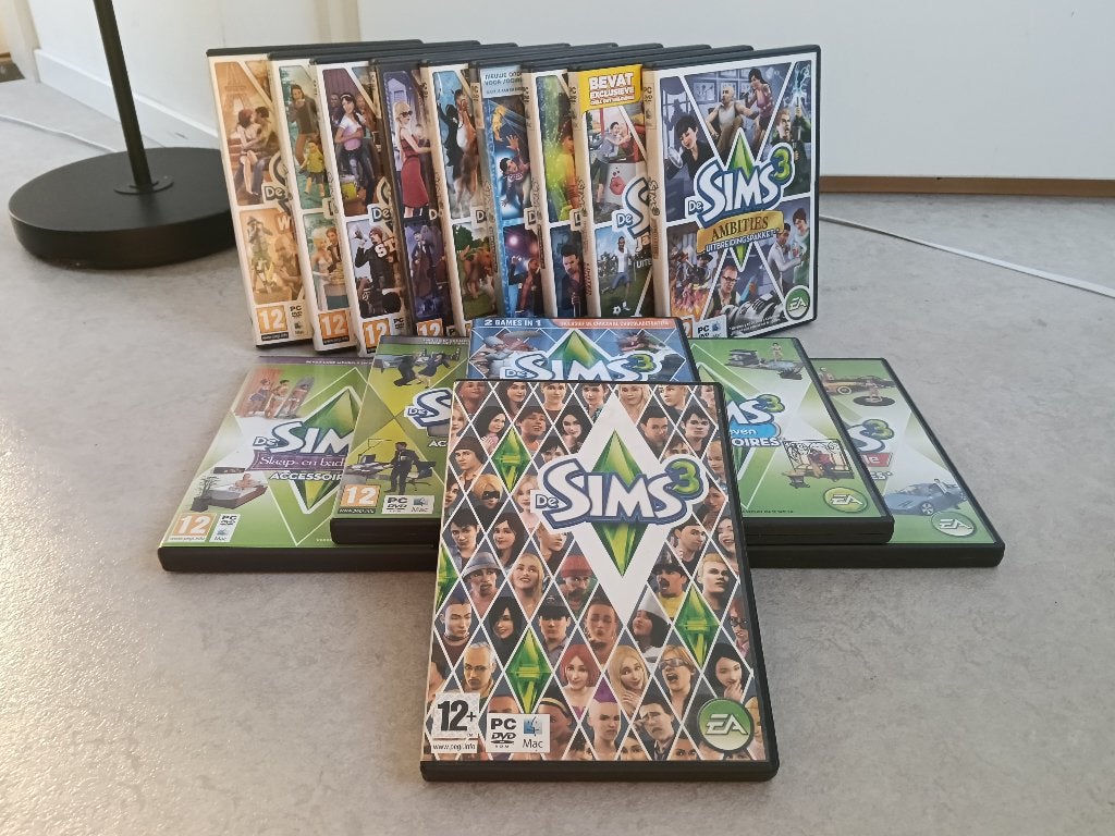 De Sims 3 + 9 uitbreidingen + 5 stuff packs + 1 bundeleditie, 1 speler, Eén computer, Ophalen of Verzenden, Zo goed als nieuw