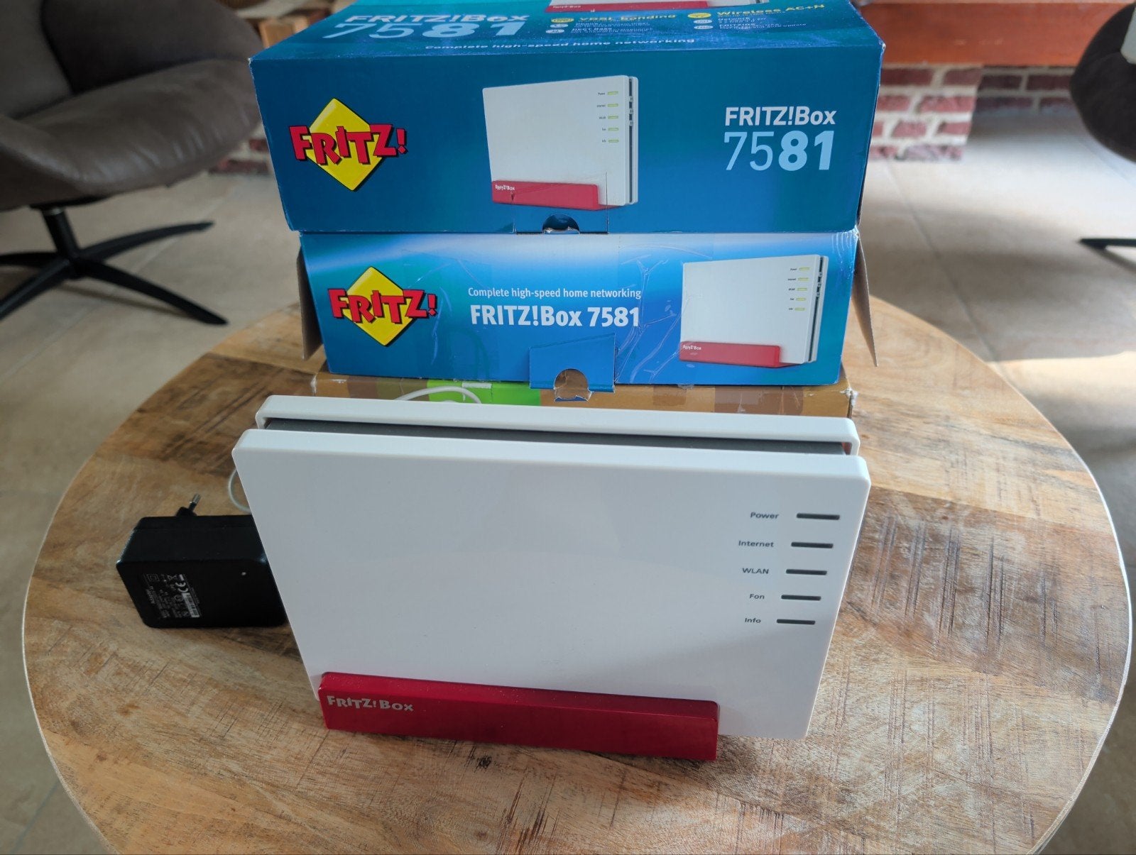 Fritz!Box 7581 Router met modem - Zo goed als nieuw, Ophalen of Verzenden, Nieuw, Router met modem, Fritz!Box
