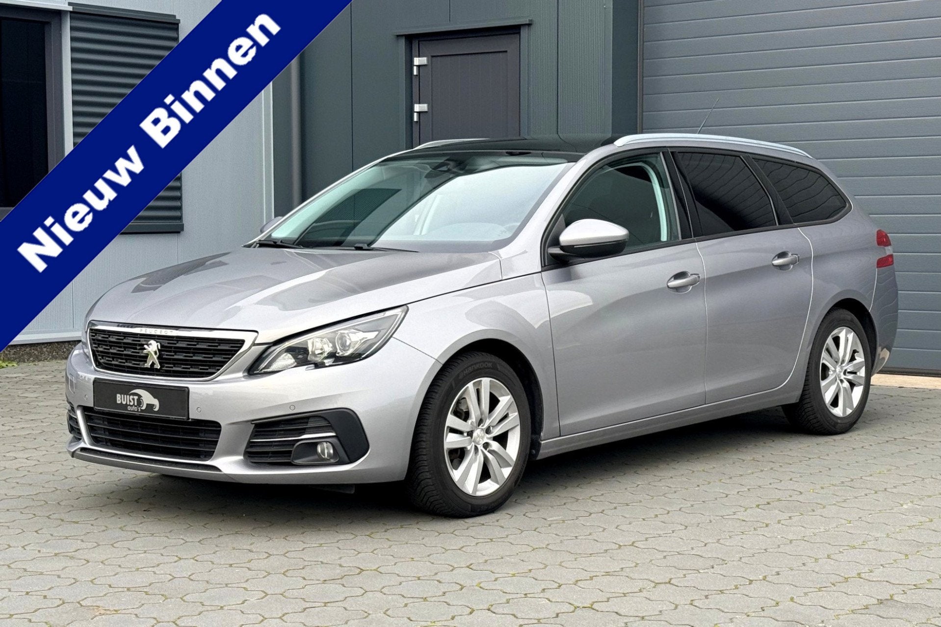 Peugeot 308 SW 1.2 PureTech Blue Lease Executive 84078KM! PA, Auto's, Voorwielaandrijving, Dealer onderhouden, Stof, Gebruikt