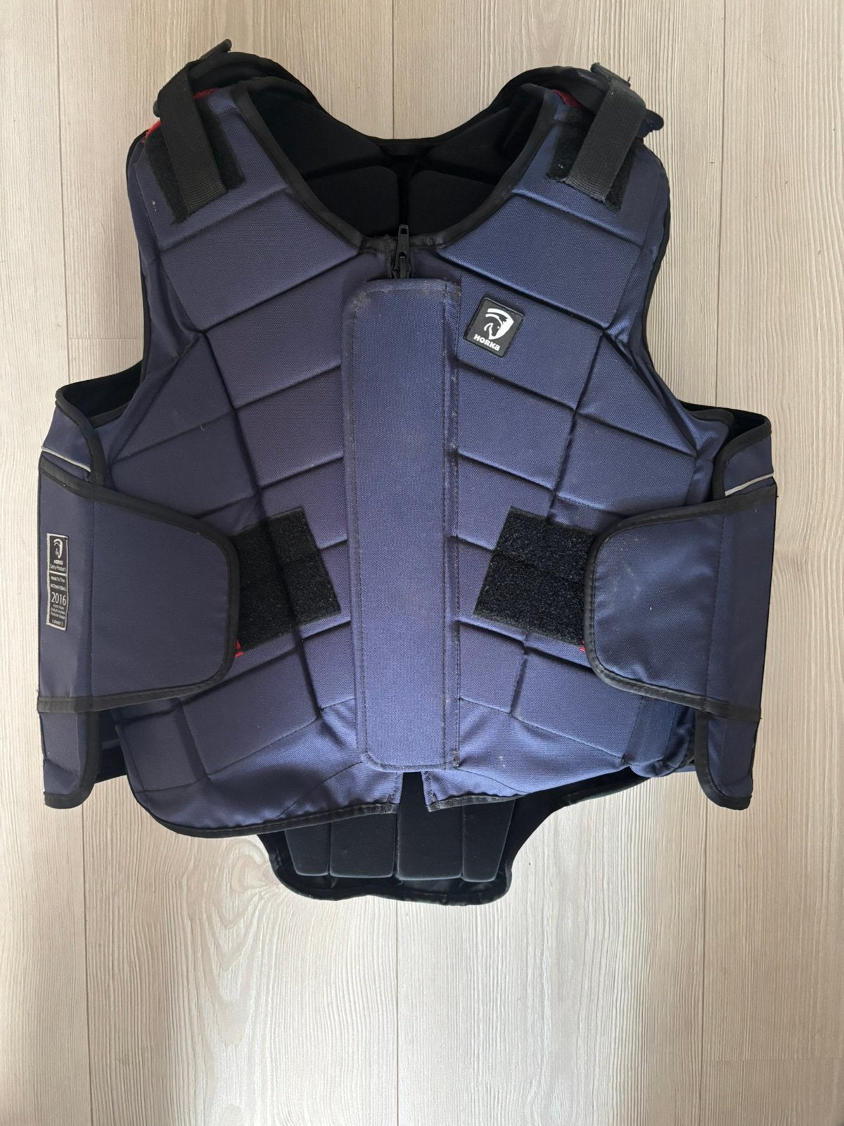 Bodyprotector horka adult M, Dieren en Toebehoren, Paardrijkleding, Ophalen of Verzenden, Zo goed als nieuw, Springen, Bovenkleding