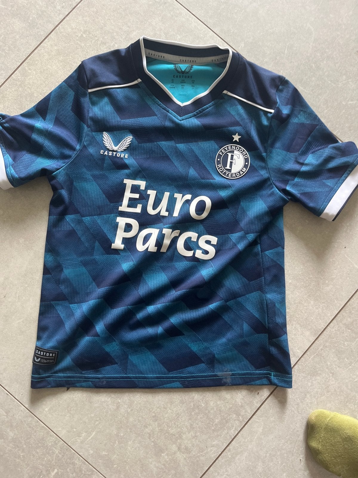 Feyenoord uitshirt 2023/2024 - Maat 134CM (8 jaar), Blauw, Overige maten, Ophalen of Verzenden, Zo goed als nieuw