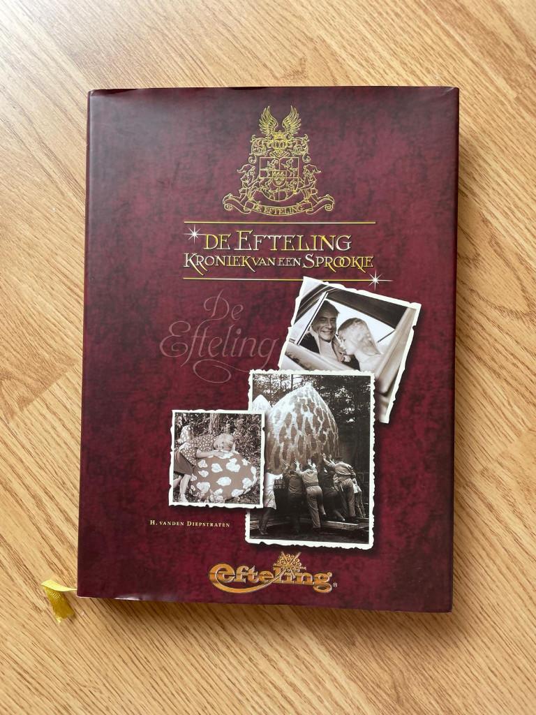 Zeldzaam Efteling Boek – Kroniek van een Sprookje (2002), Ophalen of Verzenden, Zo goed als nieuw, Overige typen