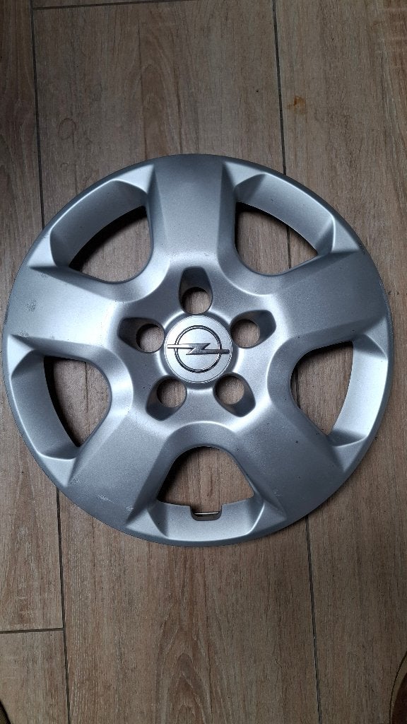 OPEL wieldop 16`` vivaro astra, Auto diversen, Ophalen of Verzenden, Zo goed als nieuw