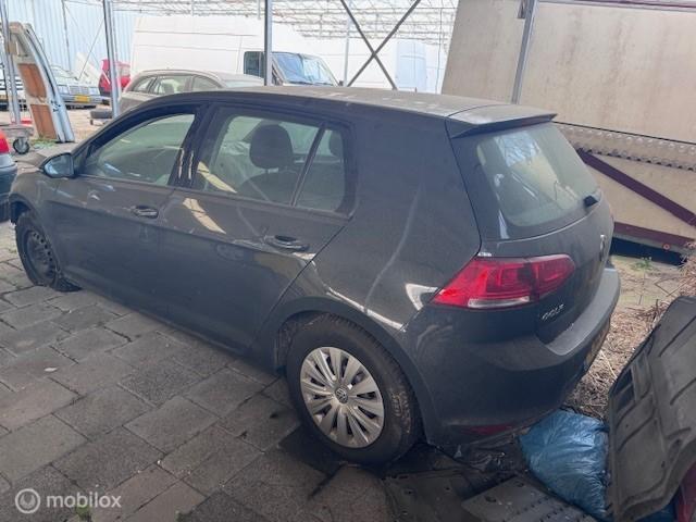 Volkswagen Golf 1.6 TDI Highline, Auto's, Gebruikt, Euro 6, 4 cilinders, 1239 kg