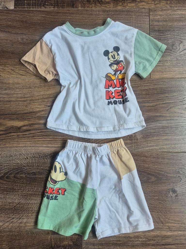 Zomer set zomerset shirt korte broek shorts mickey mouse, Ophalen of Verzenden, Zo goed als nieuw, Jongen, Setje