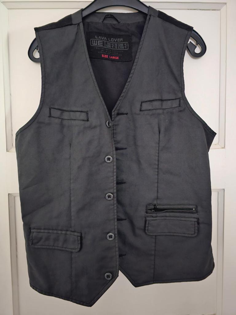 Zwart WE Gilet Maat L (42) met Lederlook en Verstelbaar, Ophalen of Verzenden, Zo goed als nieuw