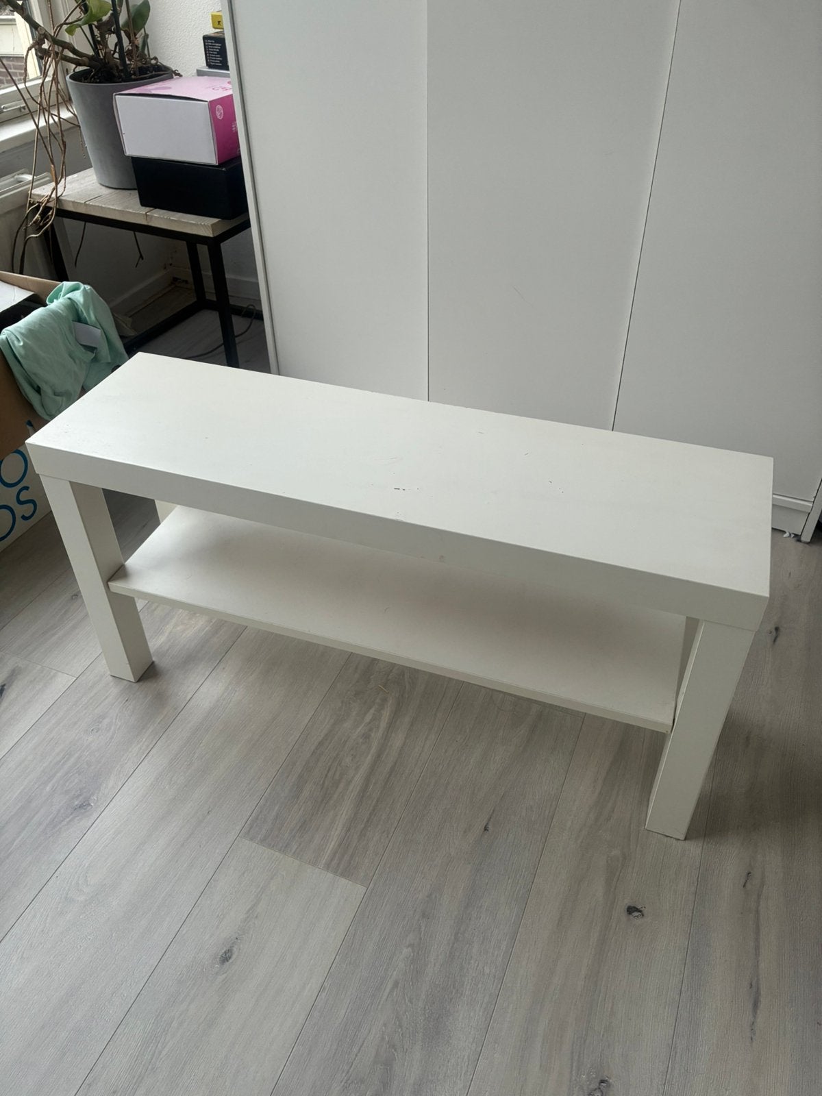 Kleine tv meubel / schoenenrek, Ophalen, Zo goed als nieuw, 25 tot 50 cm, Rechthoekig