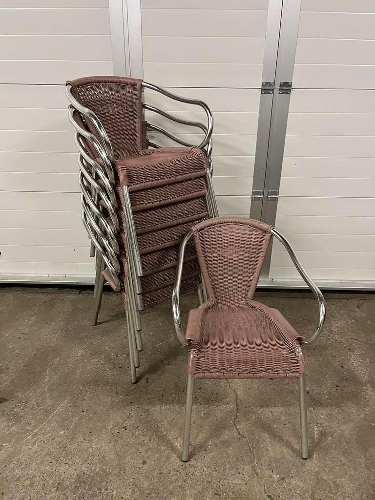 43 stuks horeca terras stoelen aluminium wicker stapelbaar, Tuin en Terras, Tuinmeubel-accessoires, Gebruikt, Ophalen