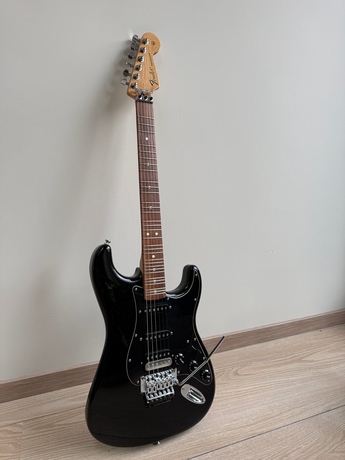 Fender Stratocaster HSS Microtonal | King Gizzard Style, Ophalen, Zo goed als nieuw, Solid body, Fender