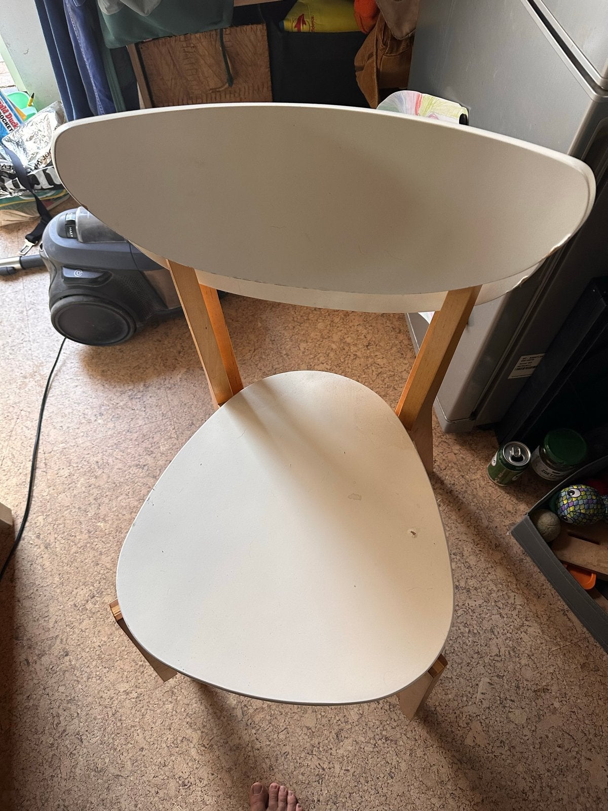 2 IKEA stoelen gratis ophalen - verf beschadigd, Ophalen, Gebruikt, Twee, Wit