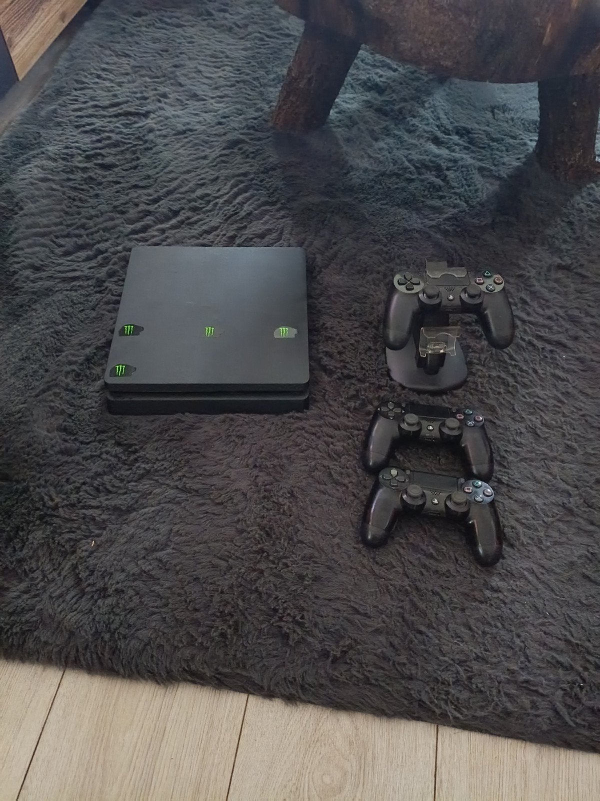 PlayStation 4 met controllers en games (GTA 5, The Crew), Ophalen of Verzenden, Zo goed als nieuw, Met 2 controllers, Met games