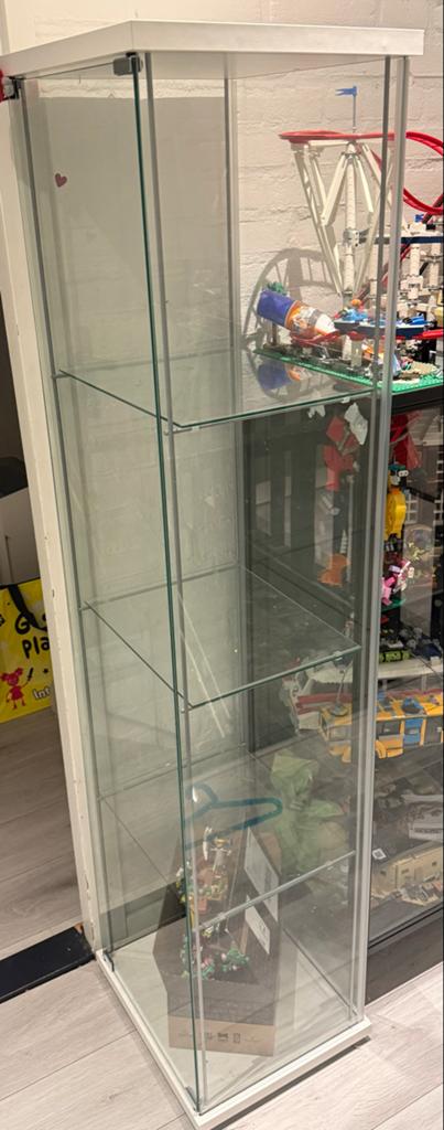 Ikea DETOLF Vitrinekast - Glazen Kast met Planken, Ophalen, Minder dan 50 cm, Gebruikt, Glas