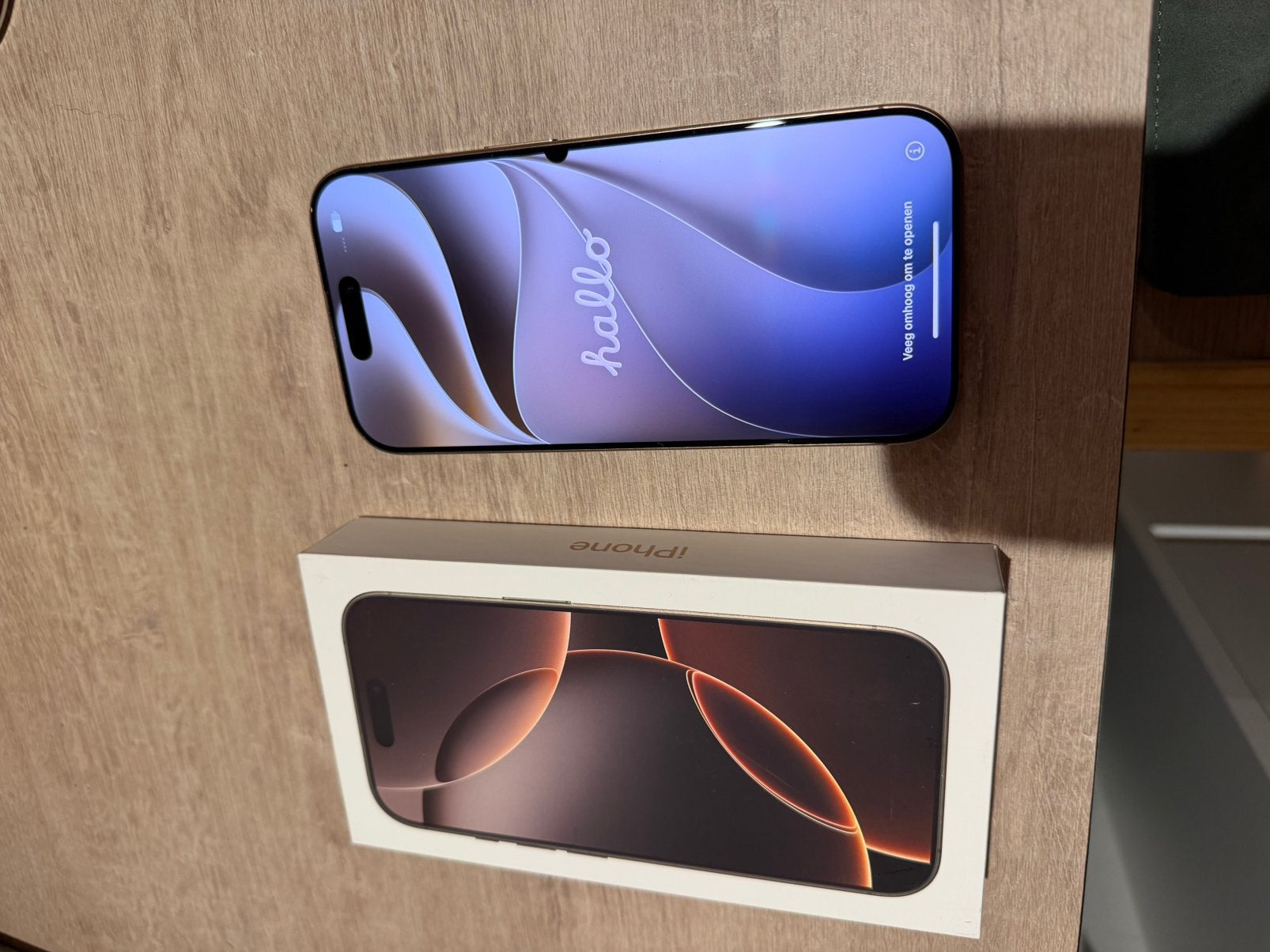 iPhone 16pro 256 GB 92% batterij